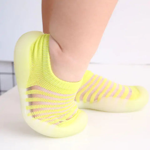Non-slip baby shoes
