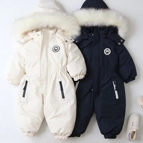 Dicker, warmer Winteroverall für Kleinkinder