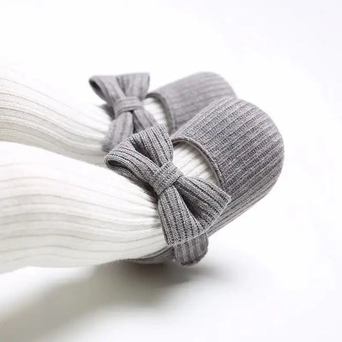 Soft shoes for newborns