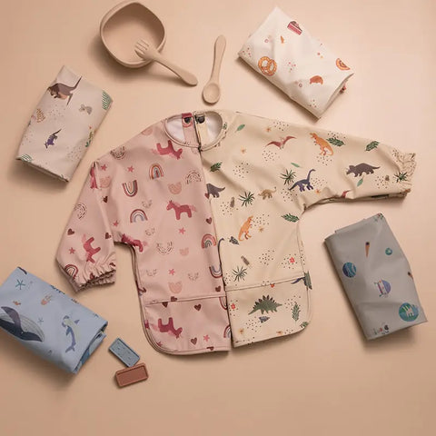 Waterproof bib for children and babies