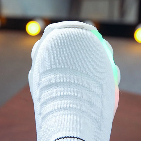LED leuchtende Mesh-Sneaker für Kinder