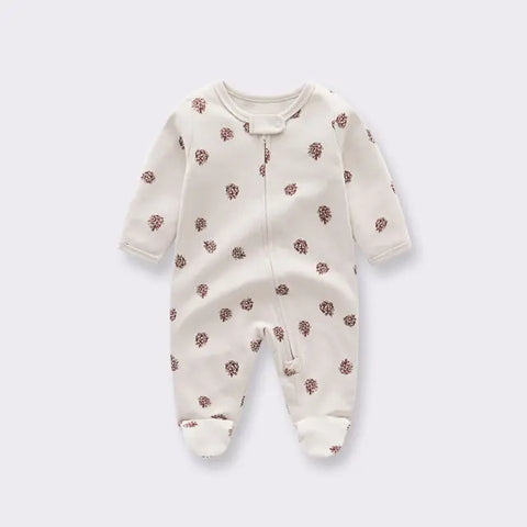 Knitted jumpsuit with feet for newborns