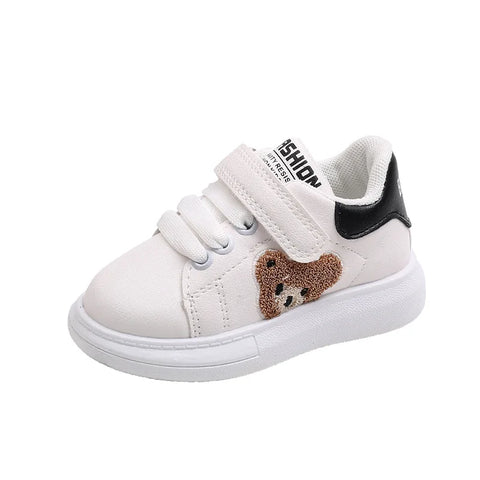 Atmungsaktive Turnschuhe für Kleinkinder