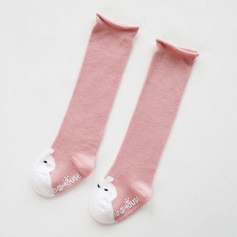 Non-slip knee socks made of soft cotton for babies
