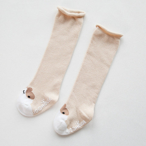 Non-slip knee socks made of soft cotton for babies