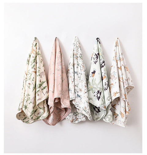 Arrival Baby Blanket with Cartoon Design: Pure Cotton Collection