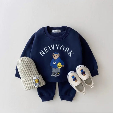 Casual hoodie and pants set for babies