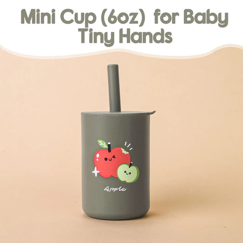 baby feeding cup with straw