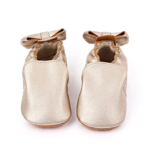 Elegant fashion shoes for babies